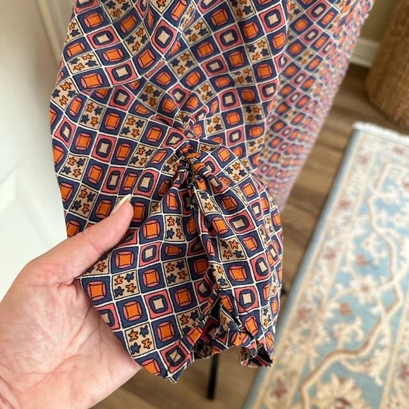 Tolani Womens Size Large Silk Tunic Top - Picture 4 of 5